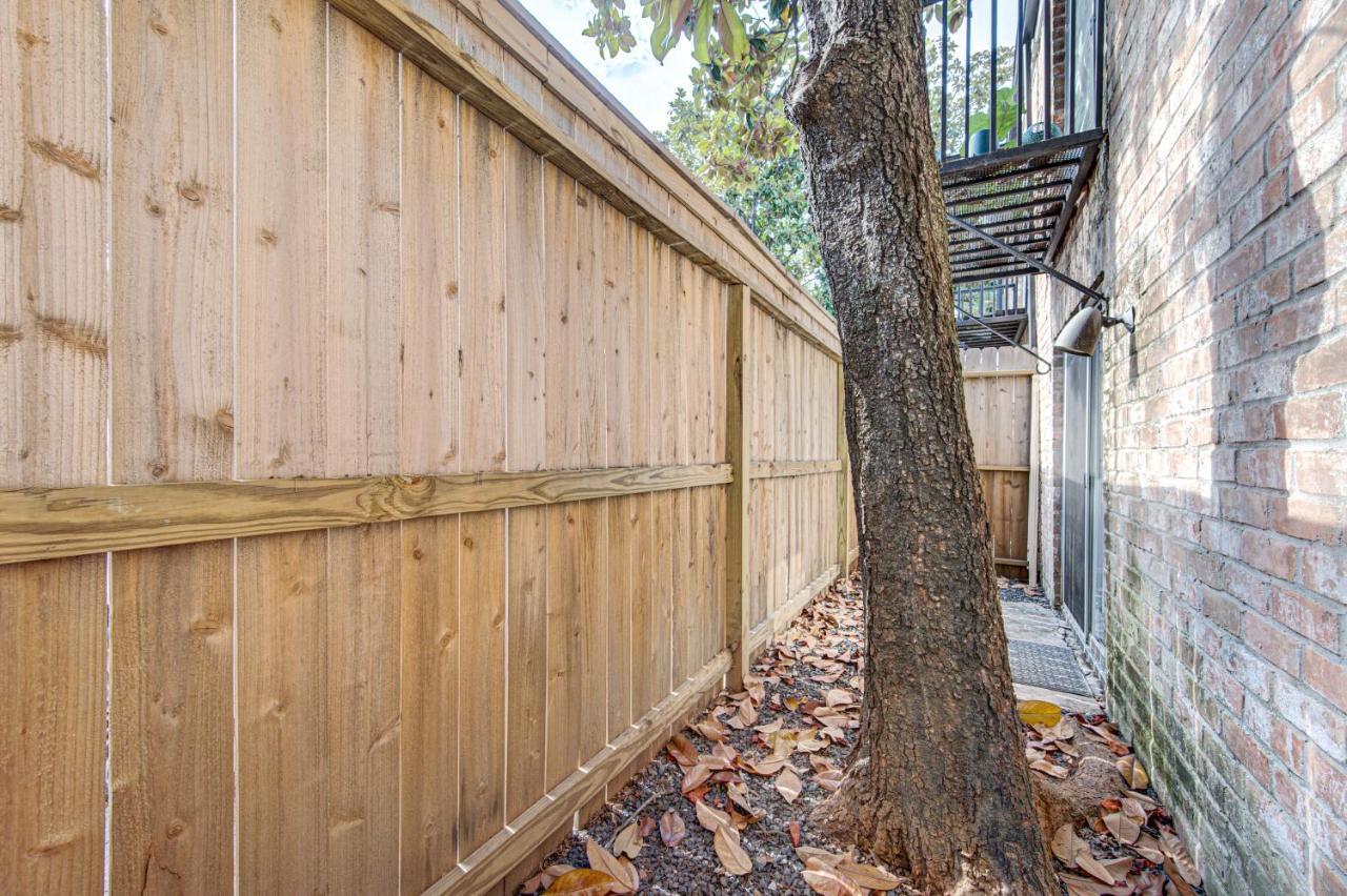 Trendy Midtown Apt, Walk To Shops & Sites, Pets Ok Houston Bagian luar foto