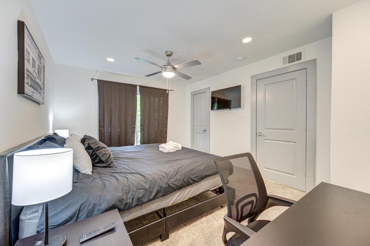 Trendy Midtown Apt, Walk To Shops & Sites, Pets Ok Houston Bagian luar foto